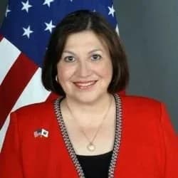 Ambassador Carmen Lomellin (ret.)